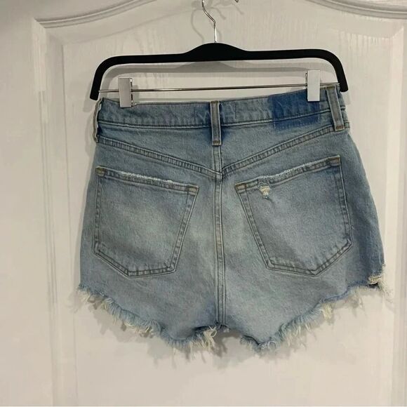 ABERCROMBIE high rise mom short size 27/4 light blue wash denim - Picture 6 of 6
